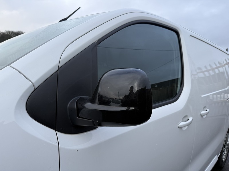 Used Vauxhall Vivaro 2023 for sale - 77547876: Photo 6