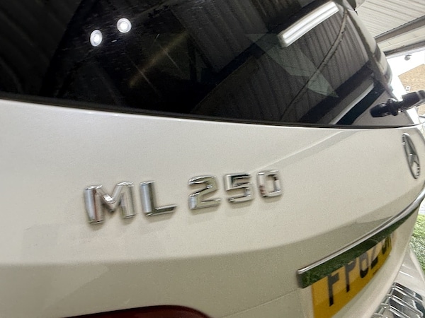 Used Mercedes-Benz M-Class 2012 for sale - 76193968: Photo 12