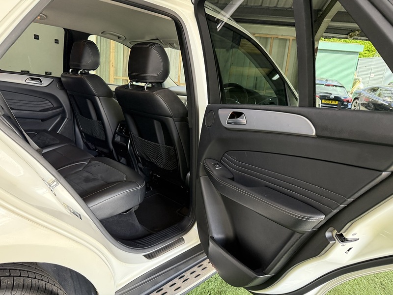 Used Mercedes-Benz M Class 2012 for sale - 76193968: Photo 32