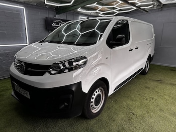 Vauxhall - Vivaro