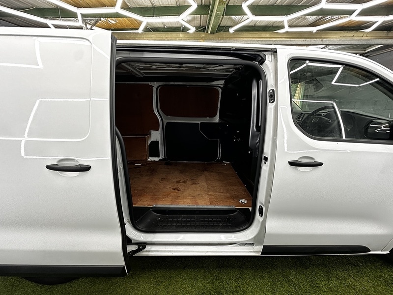Used Vauxhall Vivaro 2022 for sale - 76193953: Photo 39