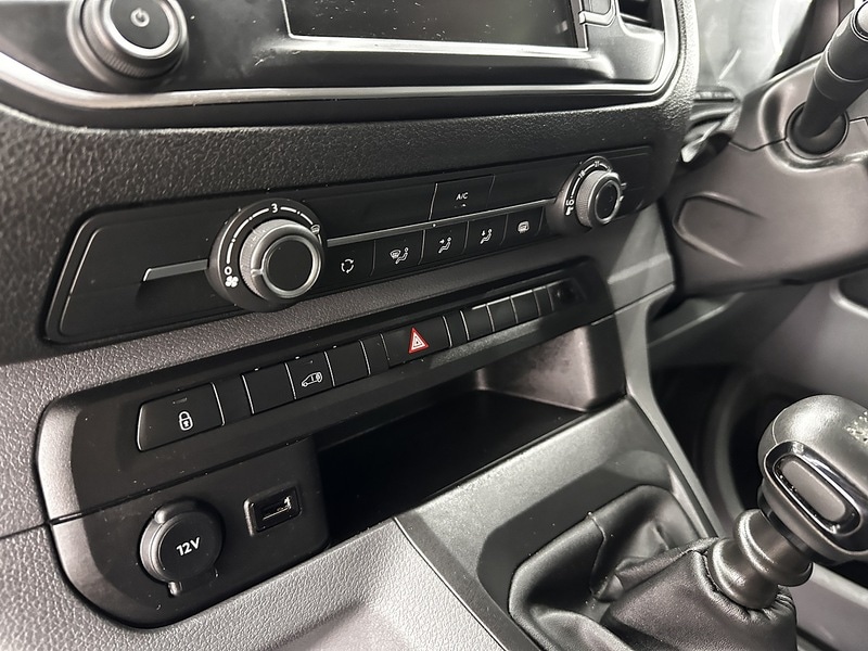Used Vauxhall Vivaro 2022 for sale - 76193953: Photo 58