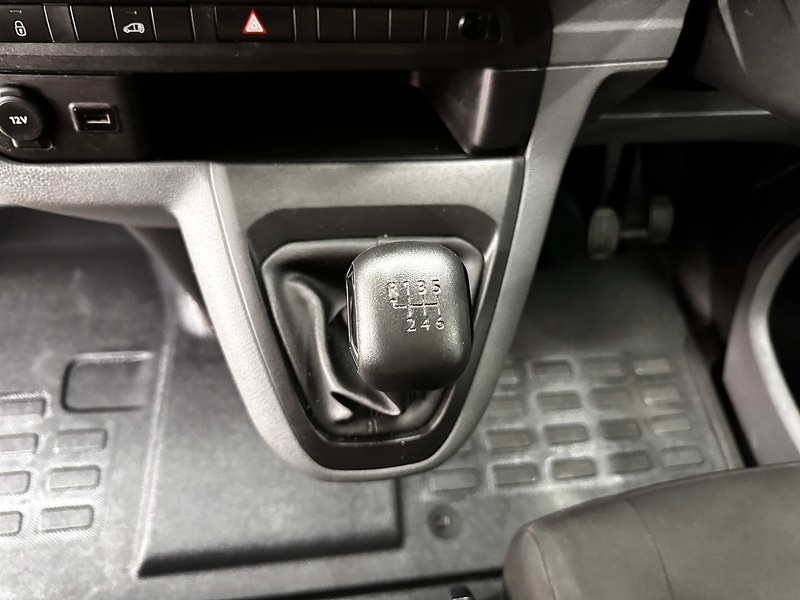 Used Vauxhall Vivaro 2022 for sale - 76193953: Photo 59
