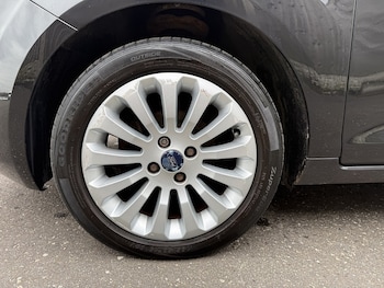 Used Ford Ka 2011 for sale - 78713773: Photo