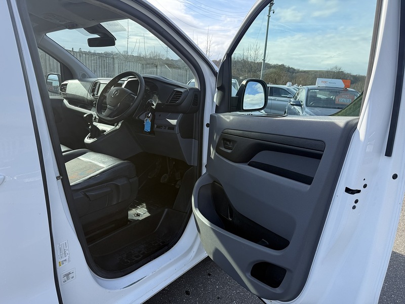 Used Vauxhall Vivaro 2020 for sale - 77258885: Photo 15