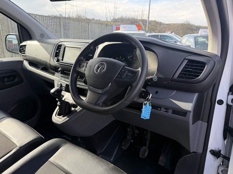 Used Vauxhall Vivaro 2020 for sale - 77258885: Photo 18