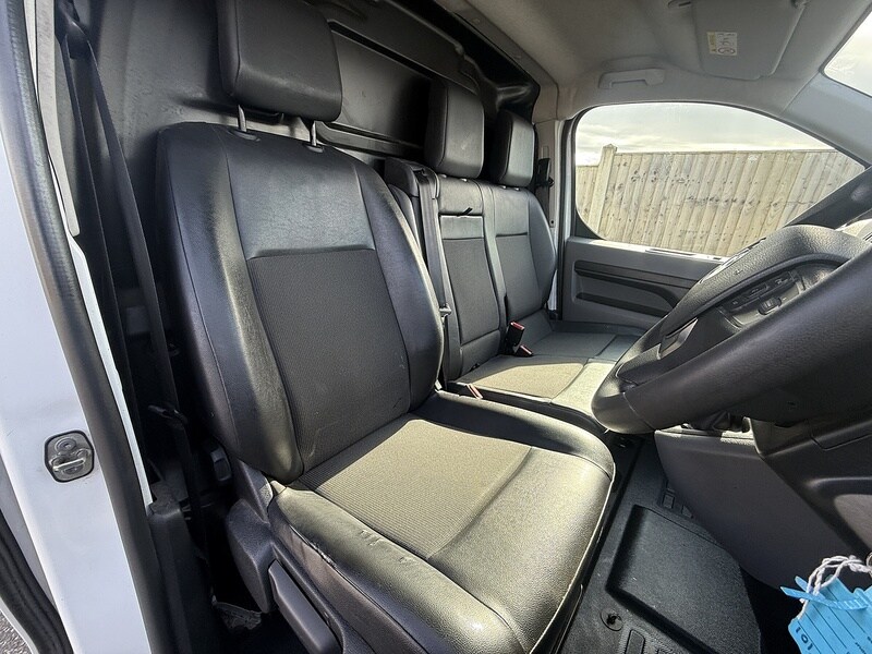 Used Vauxhall Vivaro 2020 for sale - 77258885: Photo 23