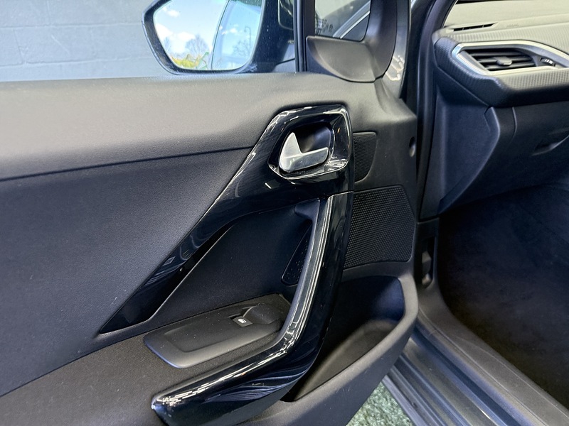 Vehicle 44