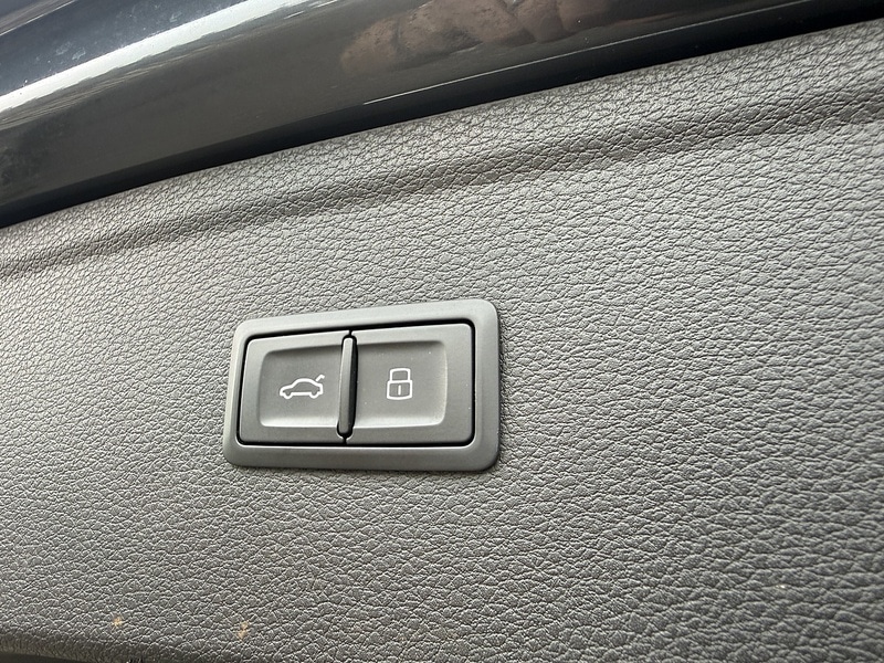 Used Audi Q5 2018 for sale - 78111491: Photo 55