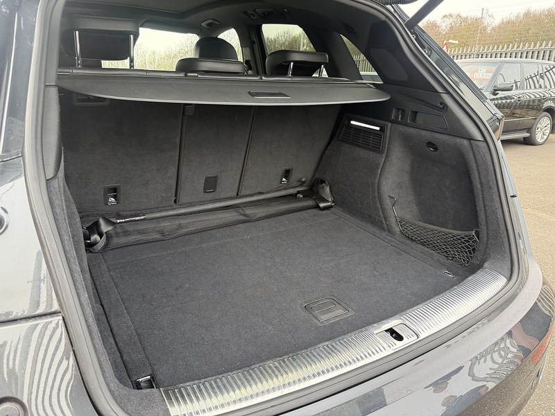 Used Audi Q5 2018 for sale - 78111491: Photo 56