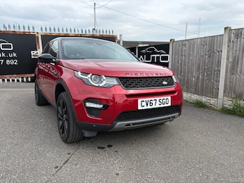 Used Land Rover Discovery Sport 2017 for sale - 79423287: Photo