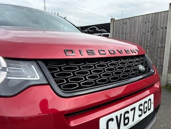 Used Land Rover Discovery Sport 2017 for sale - 79423287: Photo