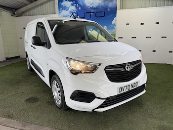 Used Vauxhall Combo 2020 for sale - 75208879: Photo