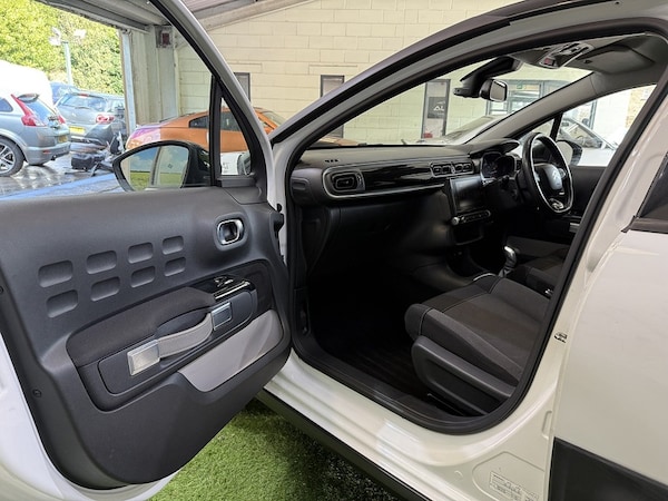 Used Citroen C3 2017 for sale - 76193945: Photo 38