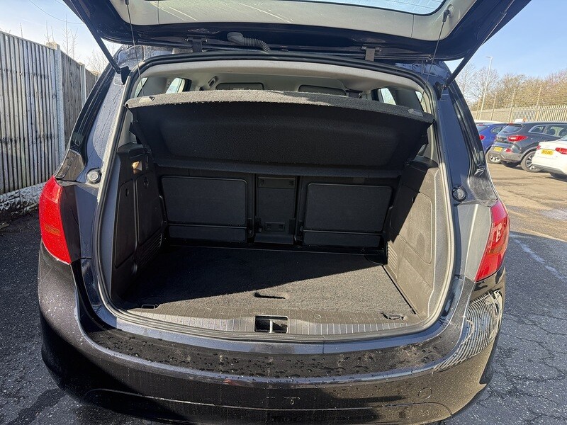 Used Vauxhall Meriva 2011 for sale - 77465341: Photo 28