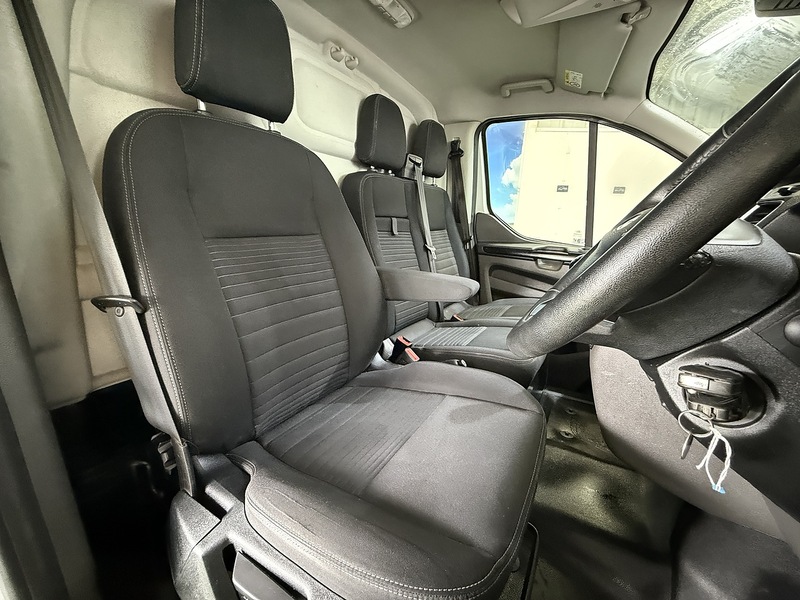 Used Ford Transit Custom 2020 for sale - 77258852: Photo 24