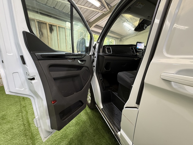 Used Ford Transit Custom 2020 for sale - 77258852: Photo 32