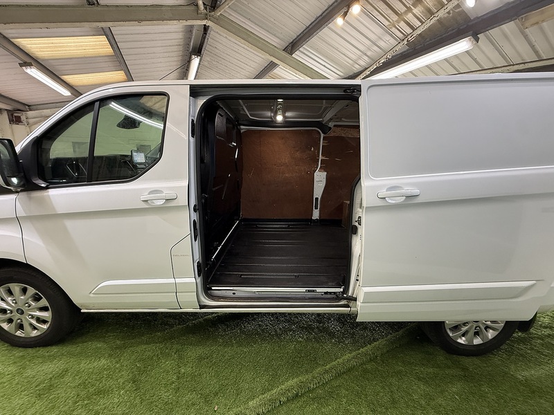 Used Ford Transit Custom 2020 for sale - 77258852: Photo 33