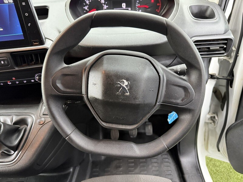 Used Peugeot Partner 2020 for sale - 76193929: Photo 21