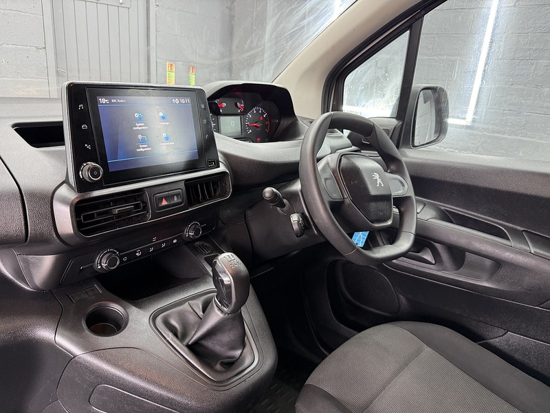 Used Peugeot Partner 2020 for sale - 76193929: Photo 41