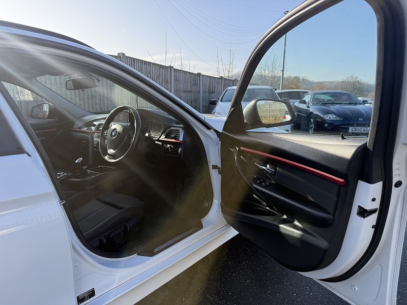 Used BMW 3 Series 2016 for sale - 77351223: Photo 22