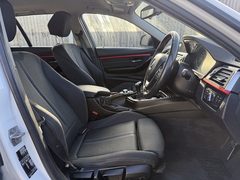 Used BMW 3 Series 2016 for sale - 77351223: Photo 25