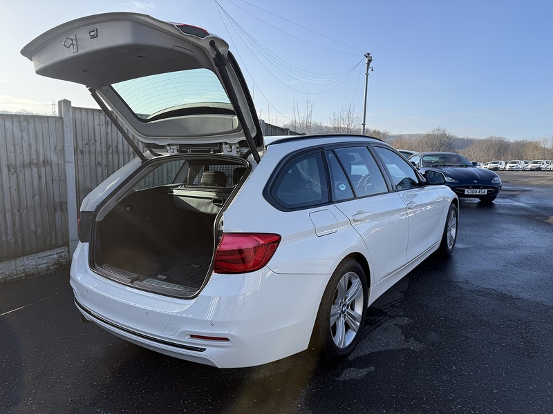 Used BMW 3 Series 2016 for sale - 77351223: Photo 43