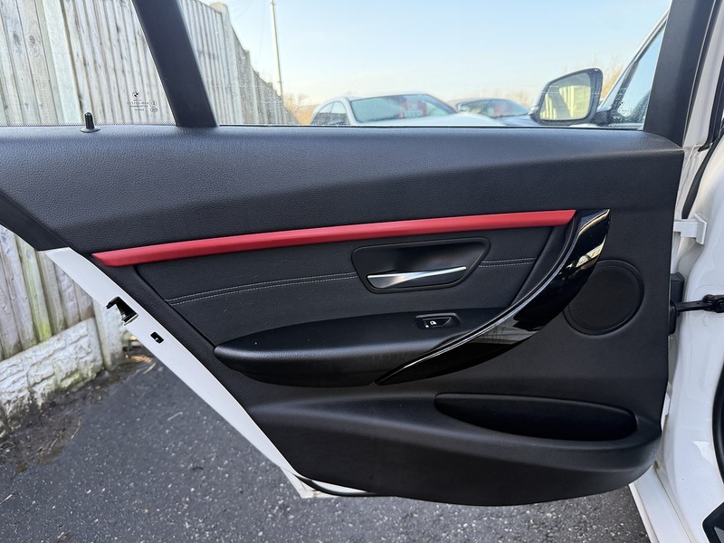 Used BMW 3 Series 2016 for sale - 77351223: Photo 45