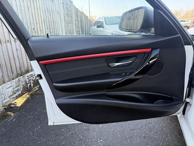 Used BMW 3 Series 2016 for sale - 77351223: Photo 52