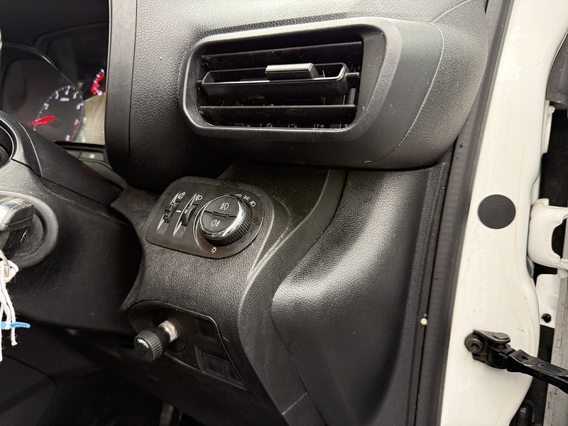 Used Vauxhall Combo 2021 for sale - 77547856: Photo 14