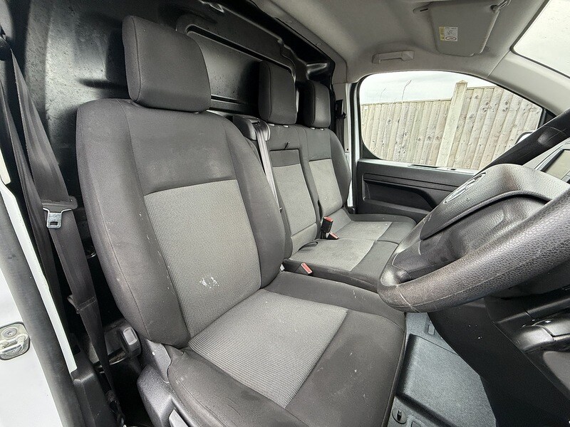 Used Vauxhall Vivaro 2023 for sale - 77258928: Photo 19