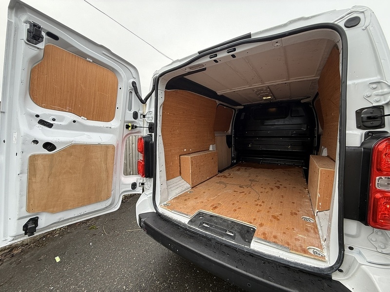 Used Vauxhall Vivaro 2023 for sale - 77258928: Photo 35