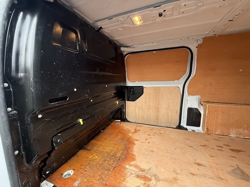 Used Vauxhall Vivaro 2023 for sale - 77258928: Photo 38