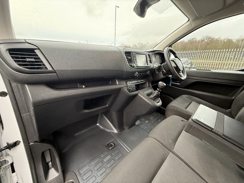 Used Vauxhall Vivaro 2023 for sale - 77258928: Photo 39