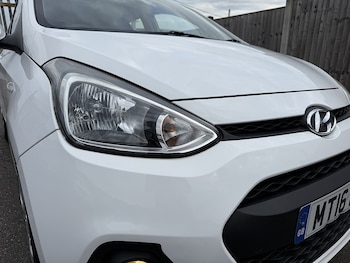 Used Hyundai i10 2016 for sale - 79592788: Photo