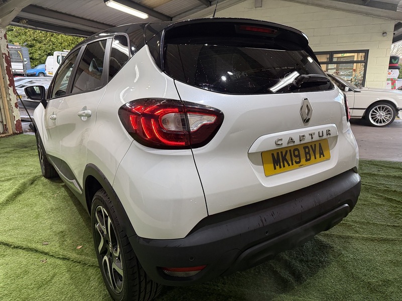 Used Renault Captur for sale - 77258862: Photo 12