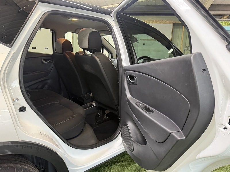 Used Renault Captur for sale - 77258862: Photo 32
