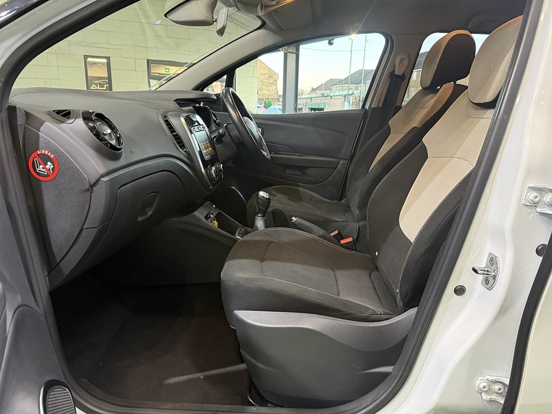 Used Renault Captur for sale - 77258862: Photo 48