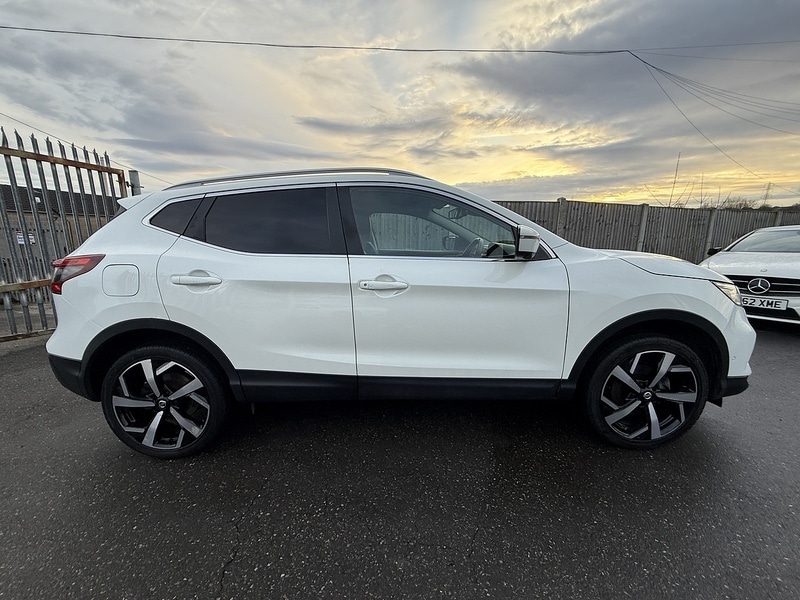 Used Nissan Qashqai 2018 for sale - 77258910: Photo 15