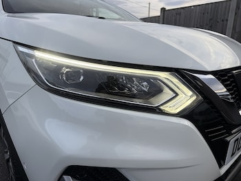 Used Nissan Qashqai 2018 for sale - 77258910: Photo