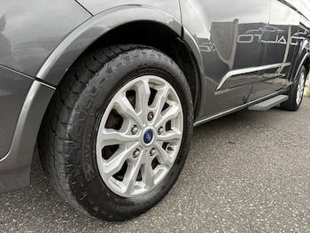 Used Ford Tourneo Custom 2020 for sale - 79592748: Photo
