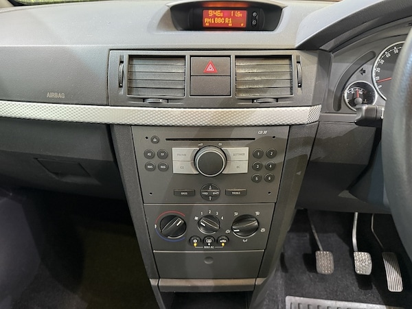 Used Vauxhall Meriva 2010 for sale - 76193976: Photo 13
