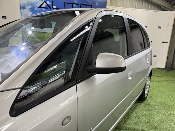 Used Vauxhall Meriva 2010 for sale - 76193976: Photo 41