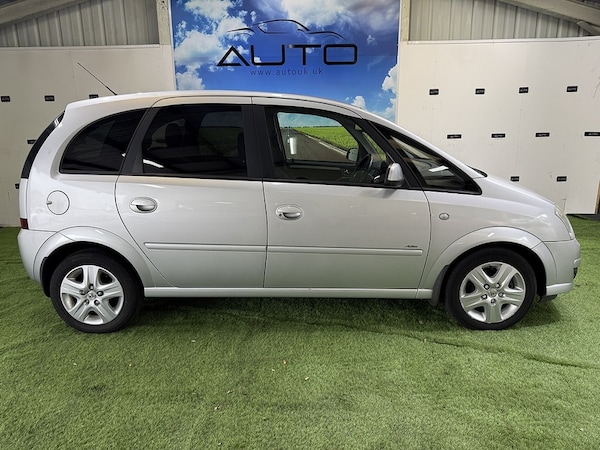 Used Vauxhall Meriva 2010 for sale - 76193976: Photo 9