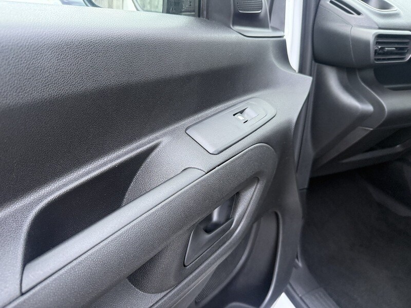 Used Vauxhall Combo 2020 for sale - 77258881: Photo 40