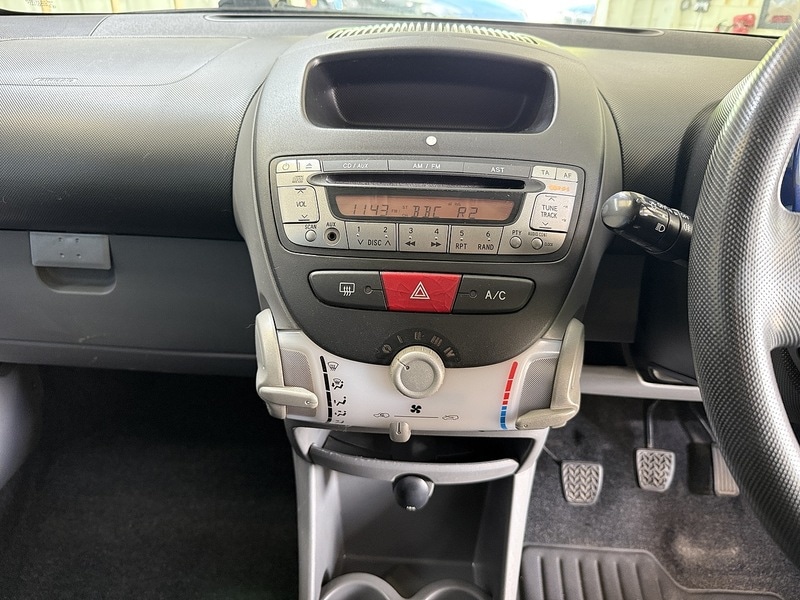 Used Toyota AYGO 2007 for sale - 76194023: Photo 25