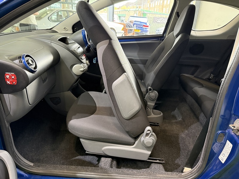 Used Toyota AYGO 2007 for sale - 76194023: Photo 37