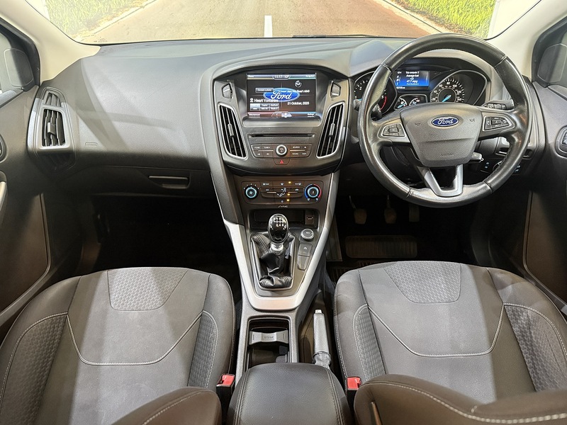 Used Ford Focus 2015 for sale - 76330456: Photo 32