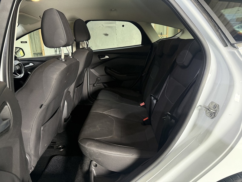 Used Ford Focus 2015 for sale - 76330456: Photo 40