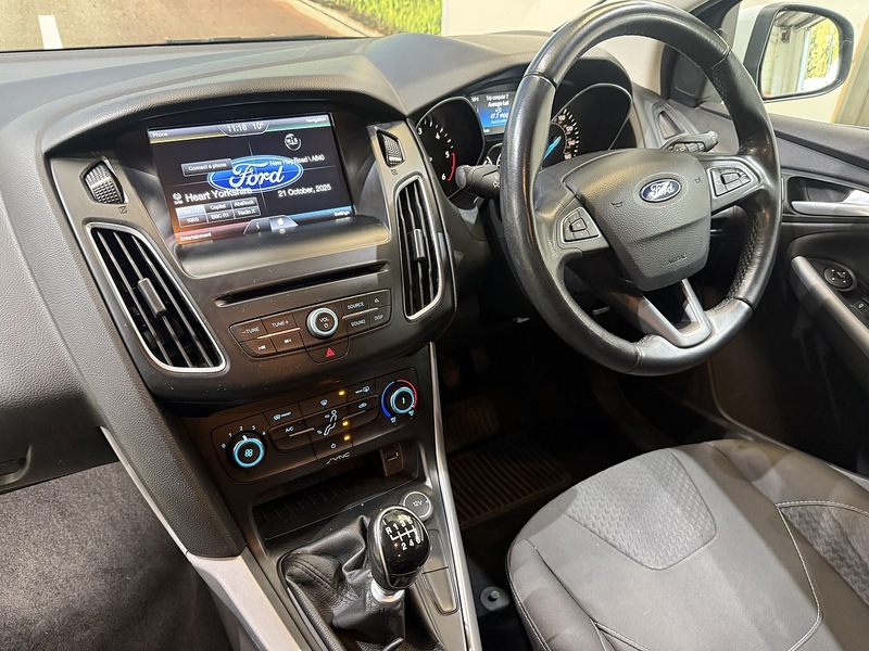 Used Ford Focus 2015 for sale - 76330456: Photo 48